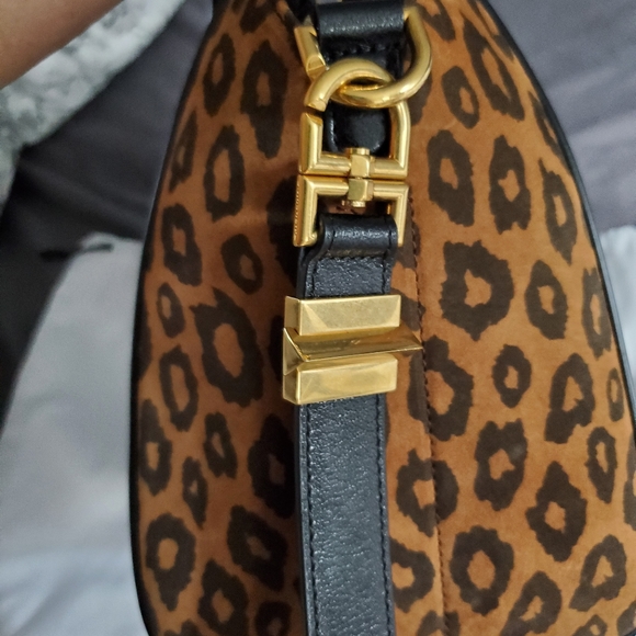 SOLD/Givenchy SMALL Antigona - Picture 10 of 17